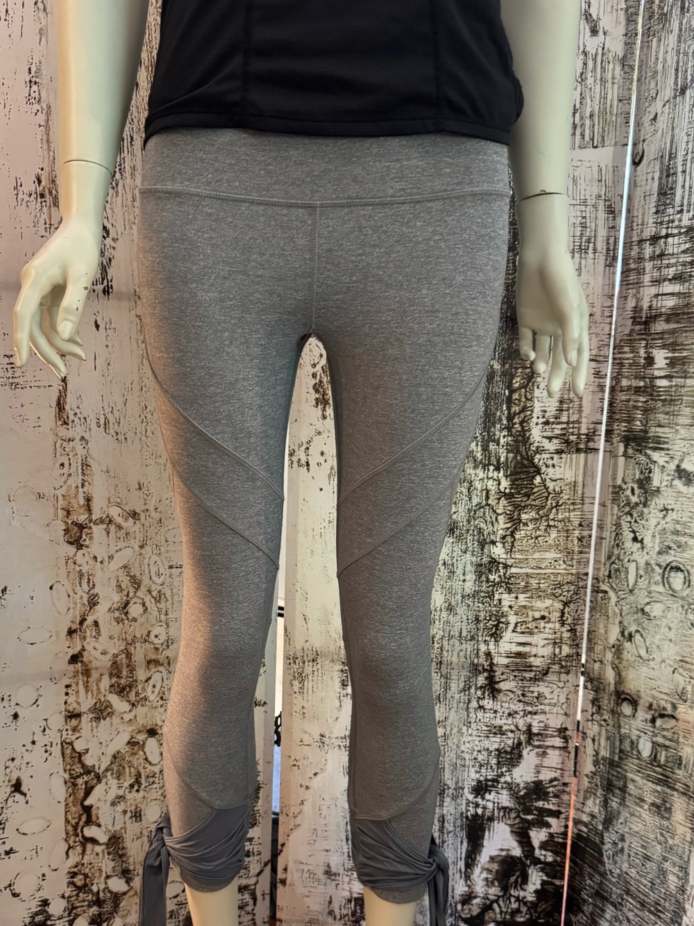 BOGO! Two for $50! 2 pair lululemon side tie capris. Excellent! Size 4.